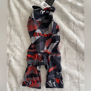 Tyr size 23 closed back tech suit